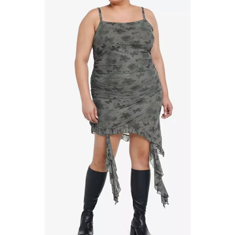 Hot Topic Green Butterflies & Flowers Asymmetrical Dress Plus Size 1